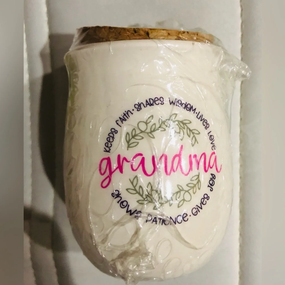 2 world’s best grandma mini cork topped‎ ceramic jars new